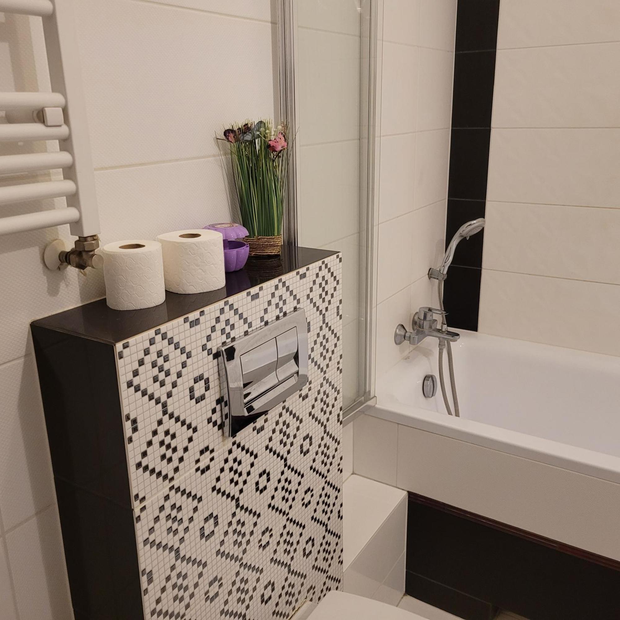 Oskar Apartament Centrum Pkp Mińsk Mazowiecki Extérieur photo