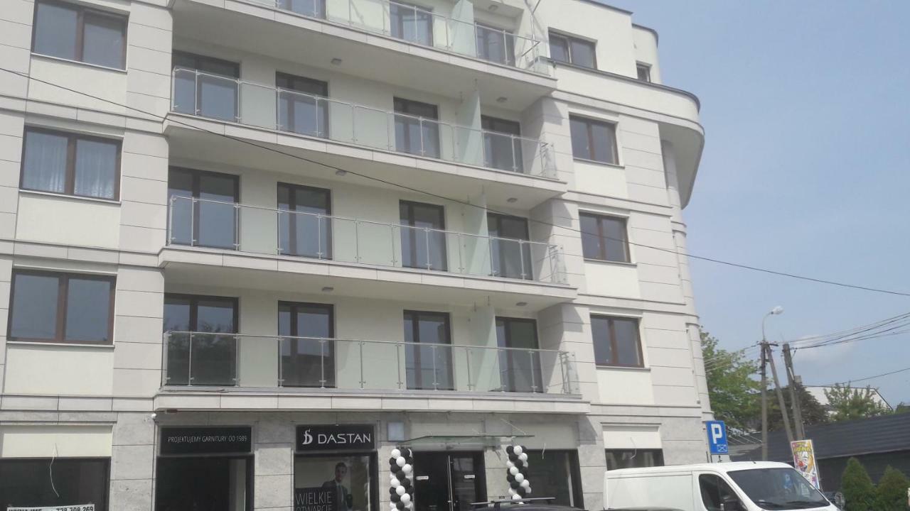 Oskar Apartament Centrum Pkp Mińsk Mazowiecki Extérieur photo